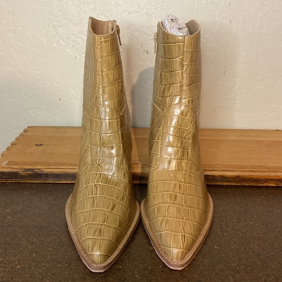 SALE!NEW! ABLE BRAZILIAN LEATHER BOOTS,WITH POINTY TOE AND SIDE ZIP ENTRY - Picture 7 of 13